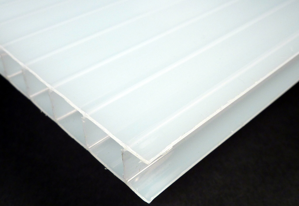 8mm 6x24FT ICE POLYCARBONATE TWINWALL
